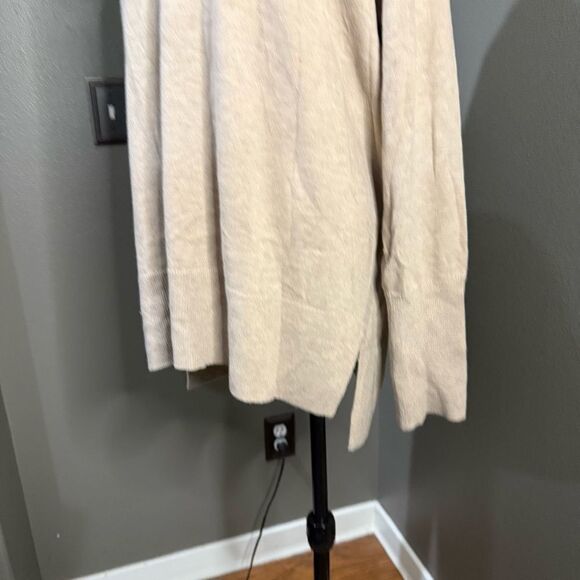 LOFT Ann Taylor Cowl Neck Tunic Sweater in Taupe Oversized - Picture 4 of 11